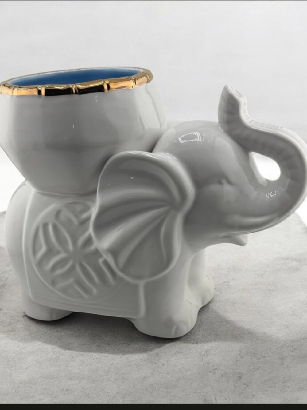 Set of TWO Brand New Lilly Pulitzer Ceramic Elephant Cachepots